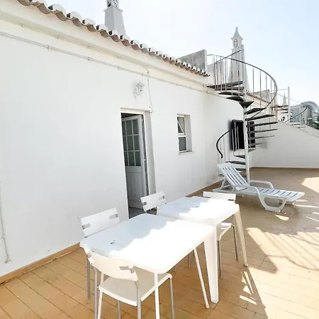 Gabriel Apartment