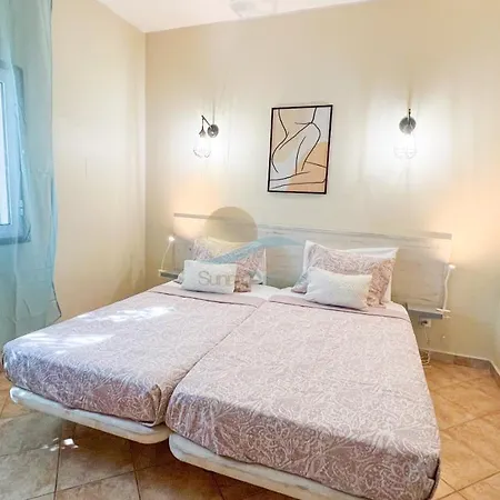 Gabriel By Sunny Deluxe *