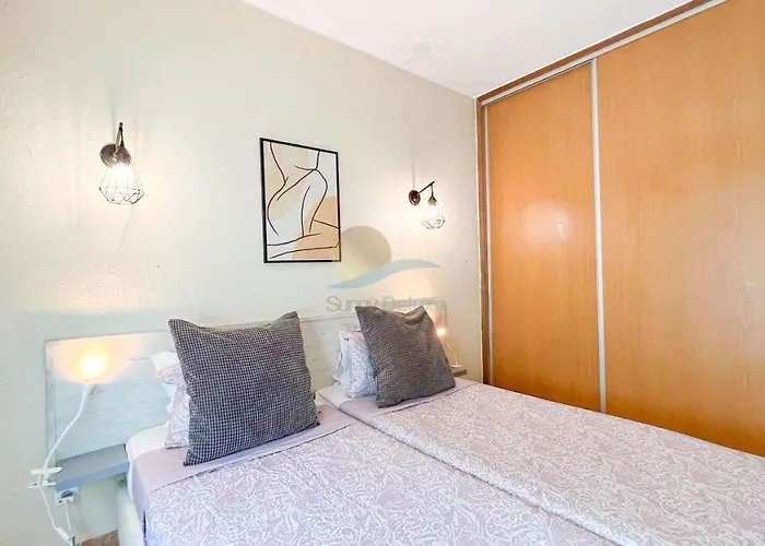 Gabriel By Sunny Deluxe